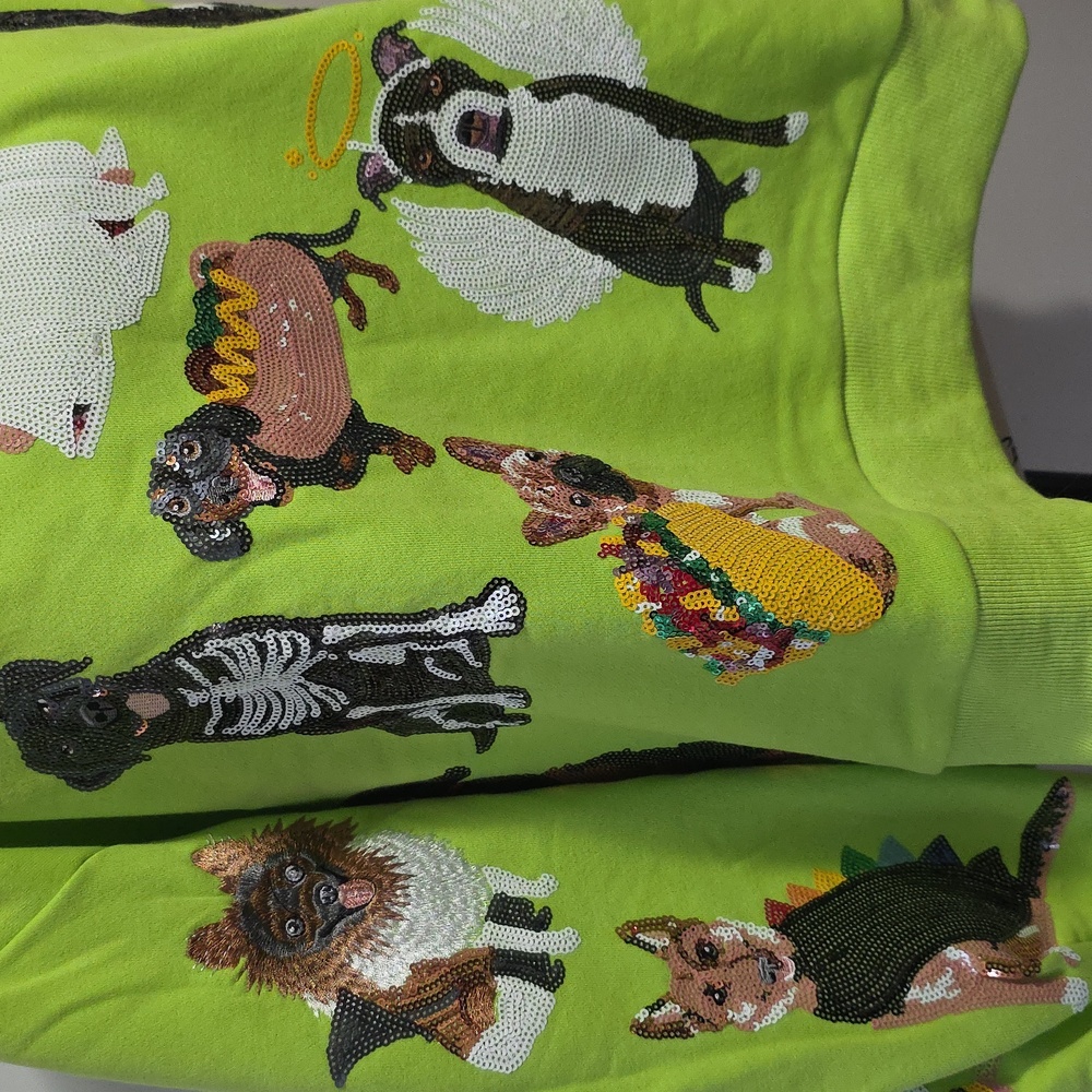 Queen of Sparkles Limited Edition Halloween Dogs Lime Green Sweatshirt Small - Picture 3 of 12